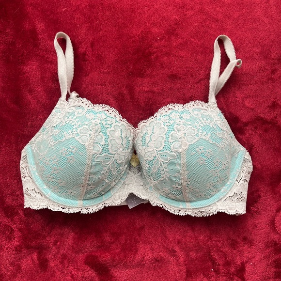 Victoria’s Secret Dream Angels Y2K lace lined Demi bra - Picture 1 of 3